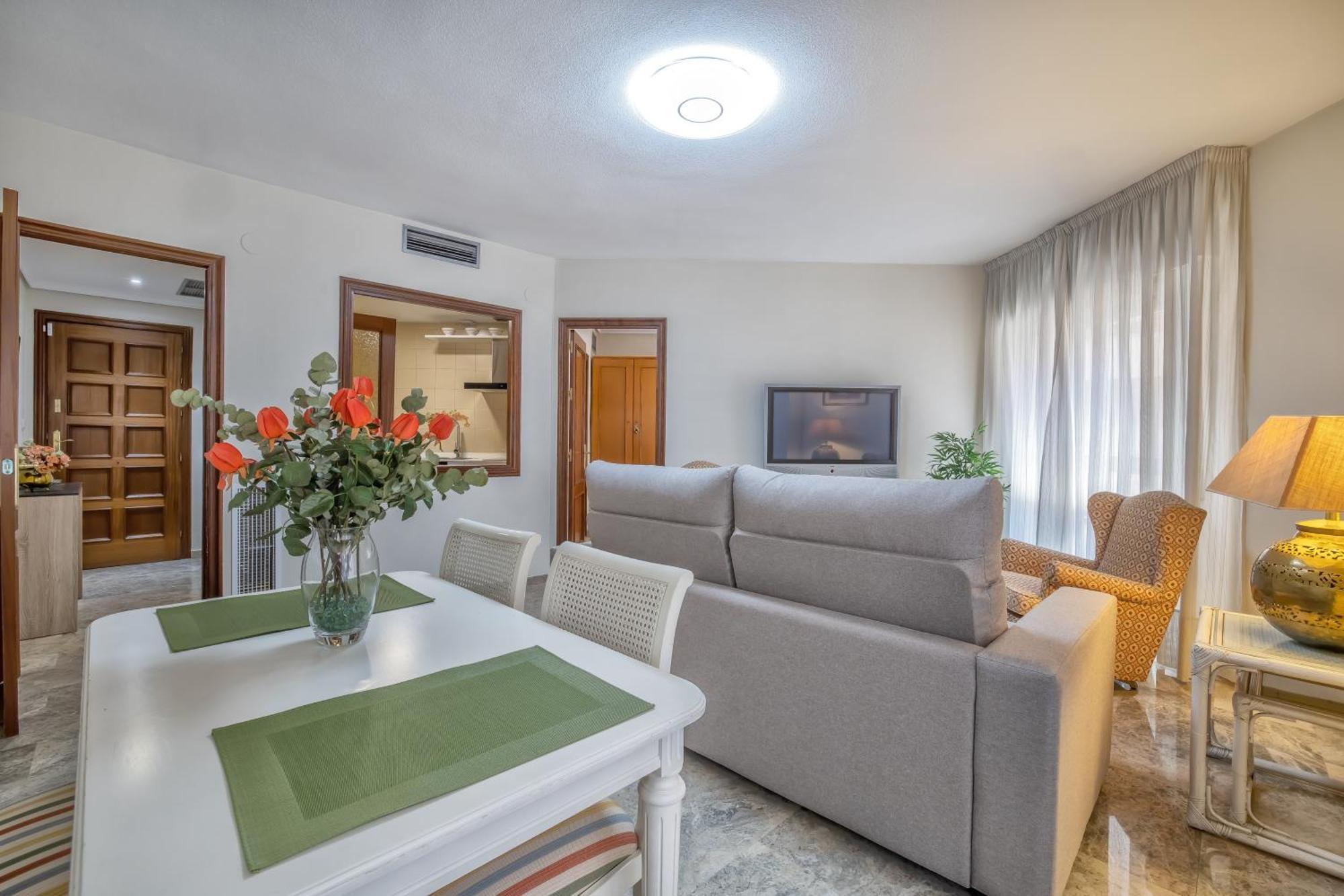 R & T Cordoba Center Apartamentos - Parking Dış mekan fotoğraf
