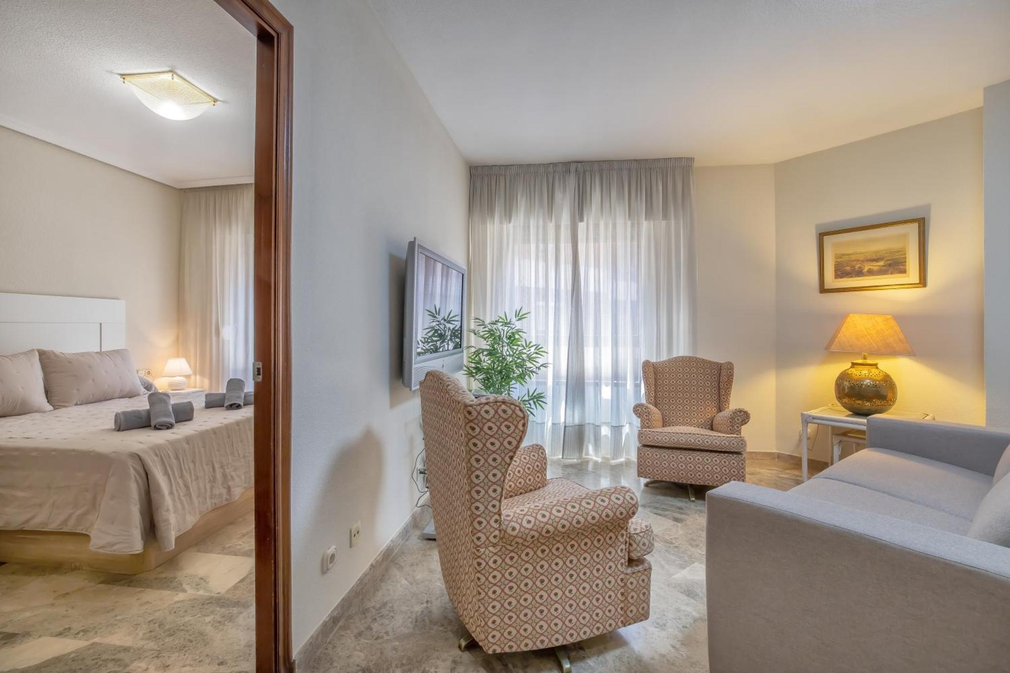 R & T Cordoba Center Apartamentos - Parking Dış mekan fotoğraf