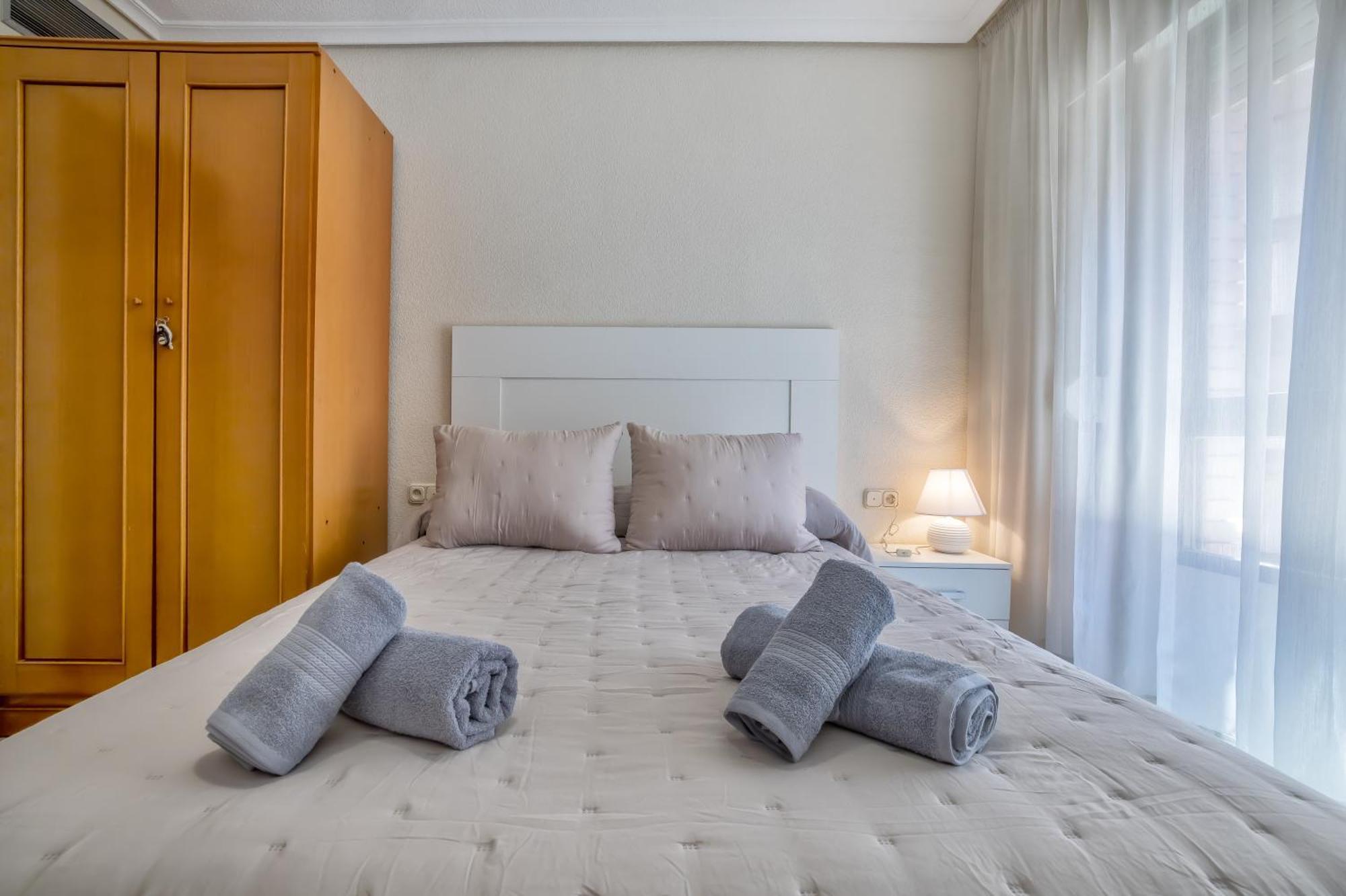 R & T Cordoba Center Apartamentos - Parking Dış mekan fotoğraf